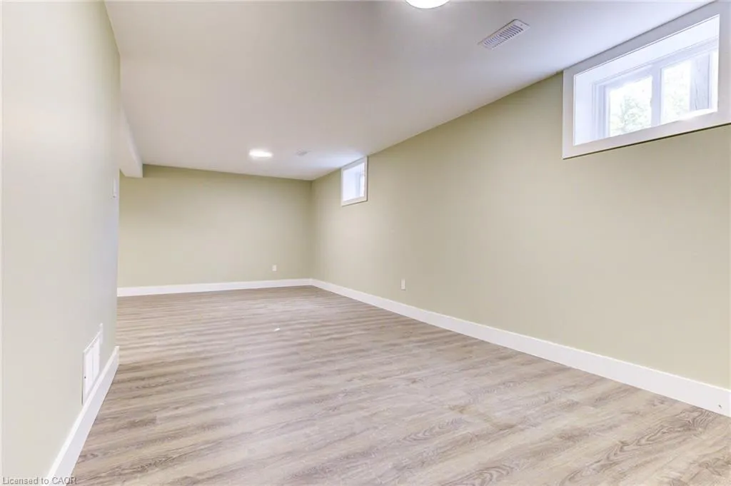 235 Sunset Boulevard
