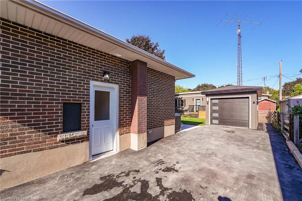 17 Preston Drive