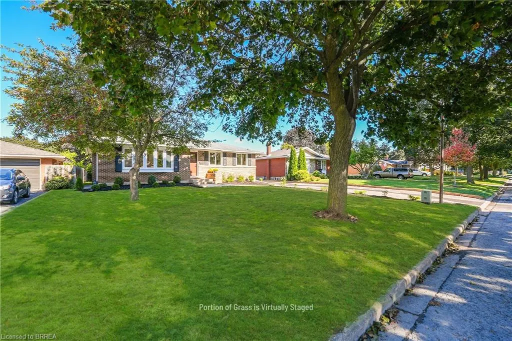 17 Preston Drive