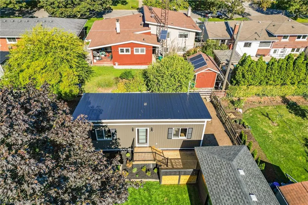 17 Preston Drive