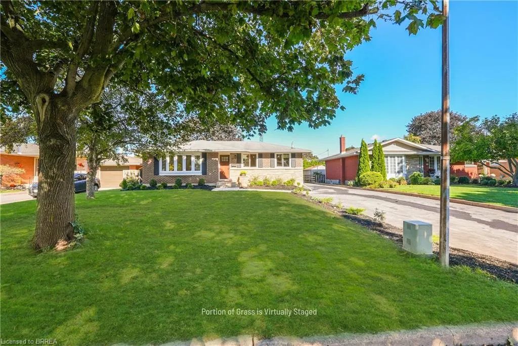 17 Preston Drive