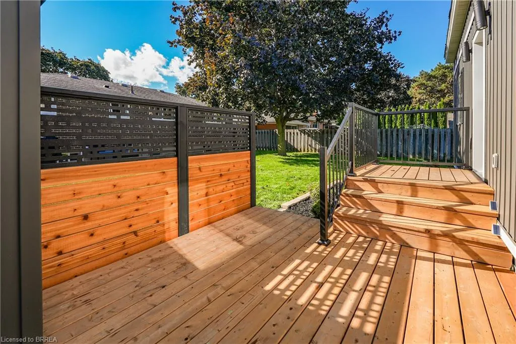 17 Preston Drive