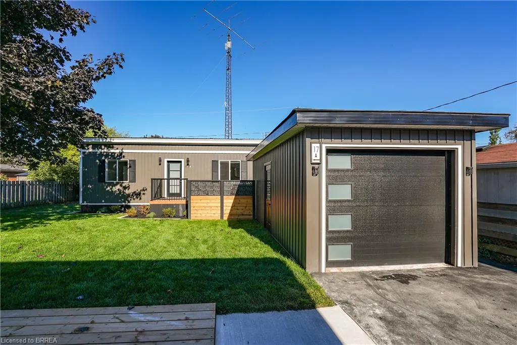 17 Preston Drive