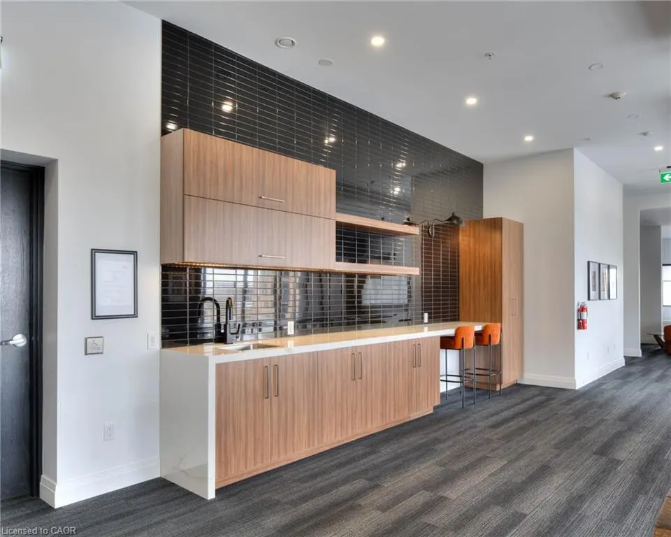 181 King Street S, #1309
