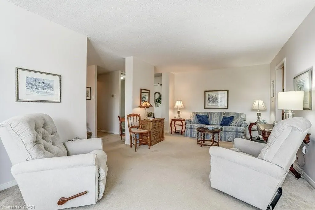 2055 Upper Middle Road, #205