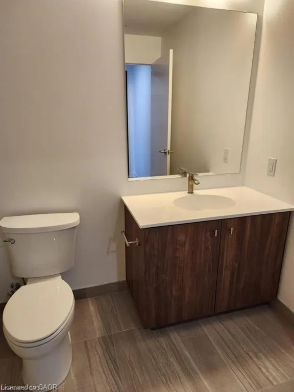 641 King St West Street W, #614