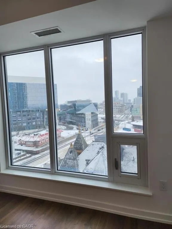 641 King St West Street W, #614