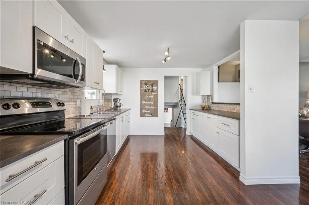 95 Macatee Place