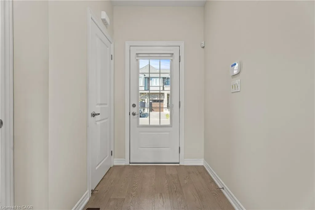 8 Linden Park Lane