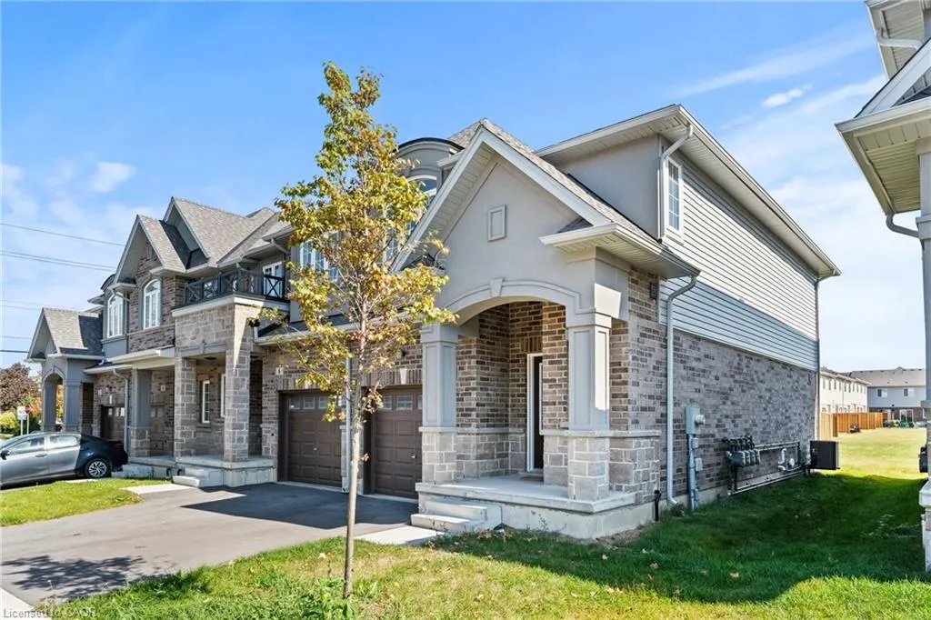 8 Linden Park Lane