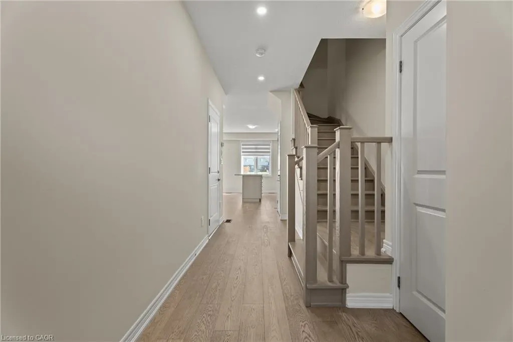 8 Linden Park Lane
