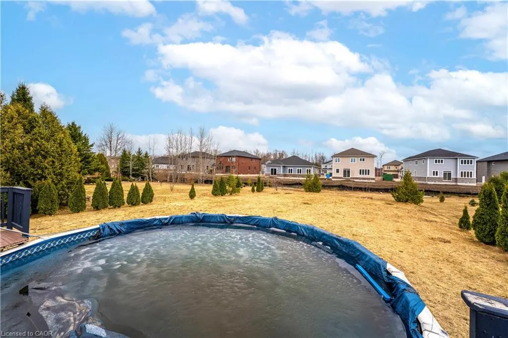 20 Wasaga Sands Drive