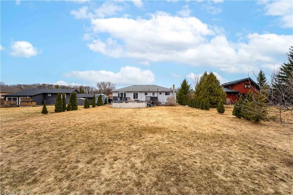20 Wasaga Sands Drive