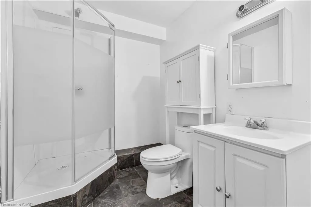 20 Wasaga Sands Drive