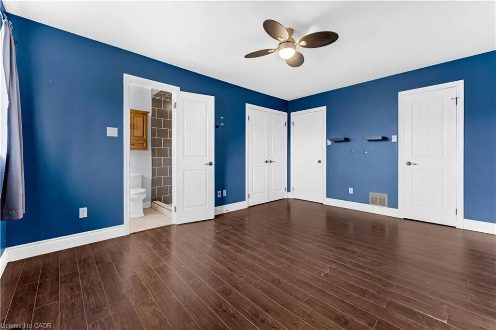 20 Wasaga Sands Drive