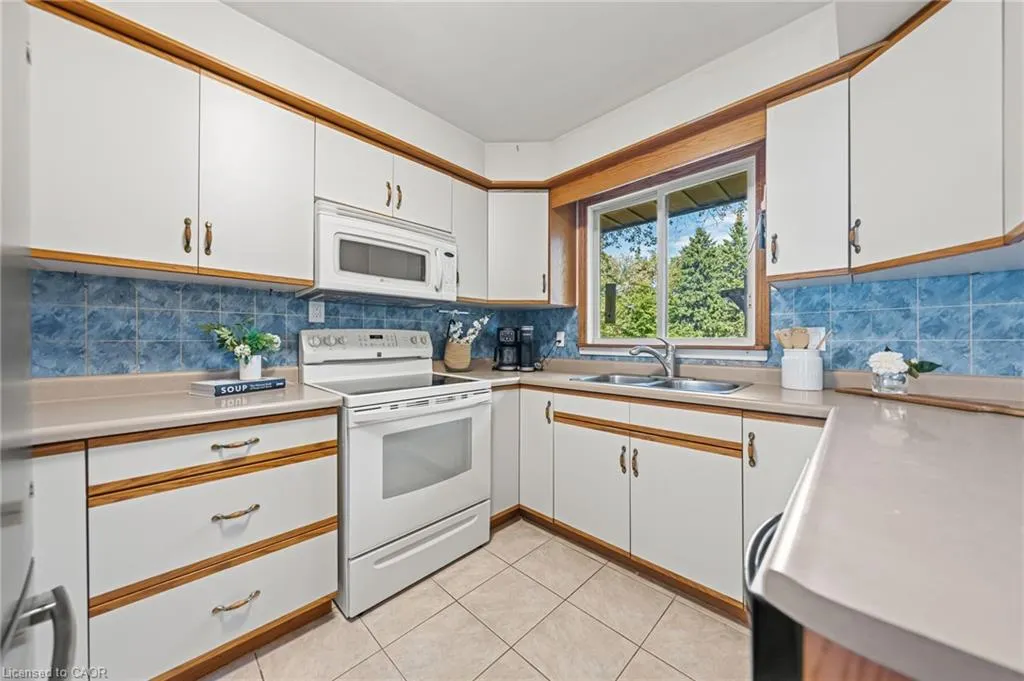 6638 Wellington 34 Road