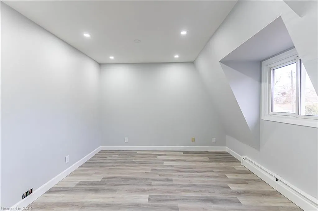 20 Mildred Avenue
