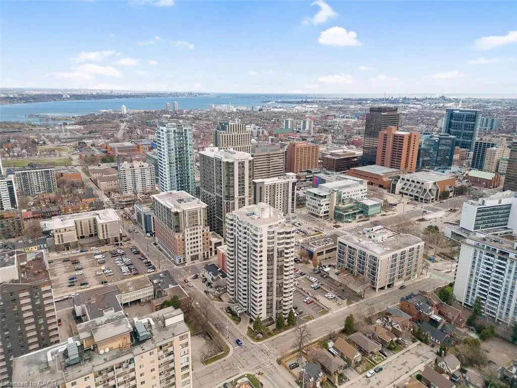 67 Caroline Street S, #102