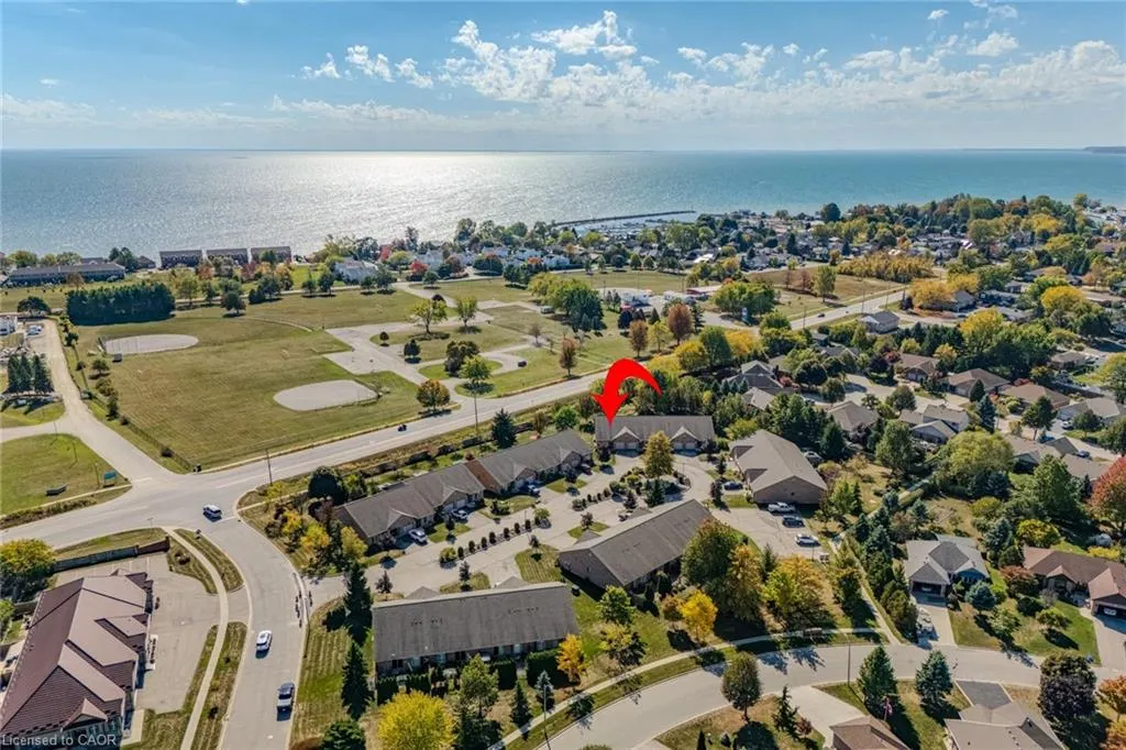 19 Somerset Drive, #16