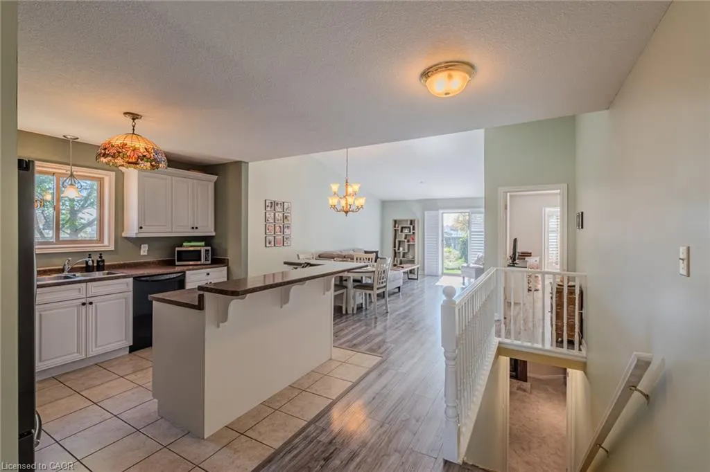 19 Somerset Drive, #16