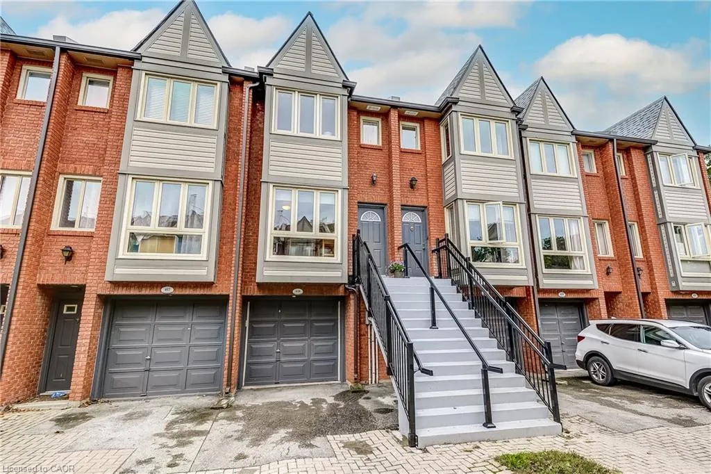 895 Maple Avenue, #418