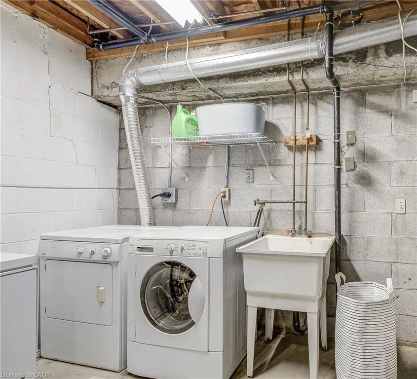 895 Maple Avenue, #418