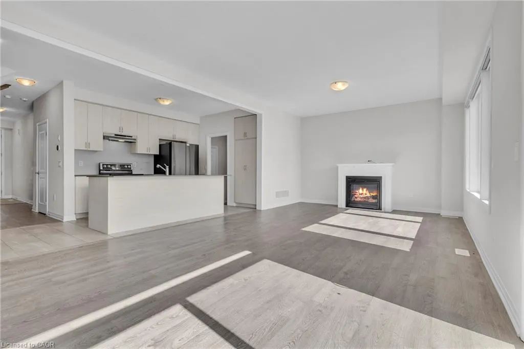 425 Robert Woolner Street Street