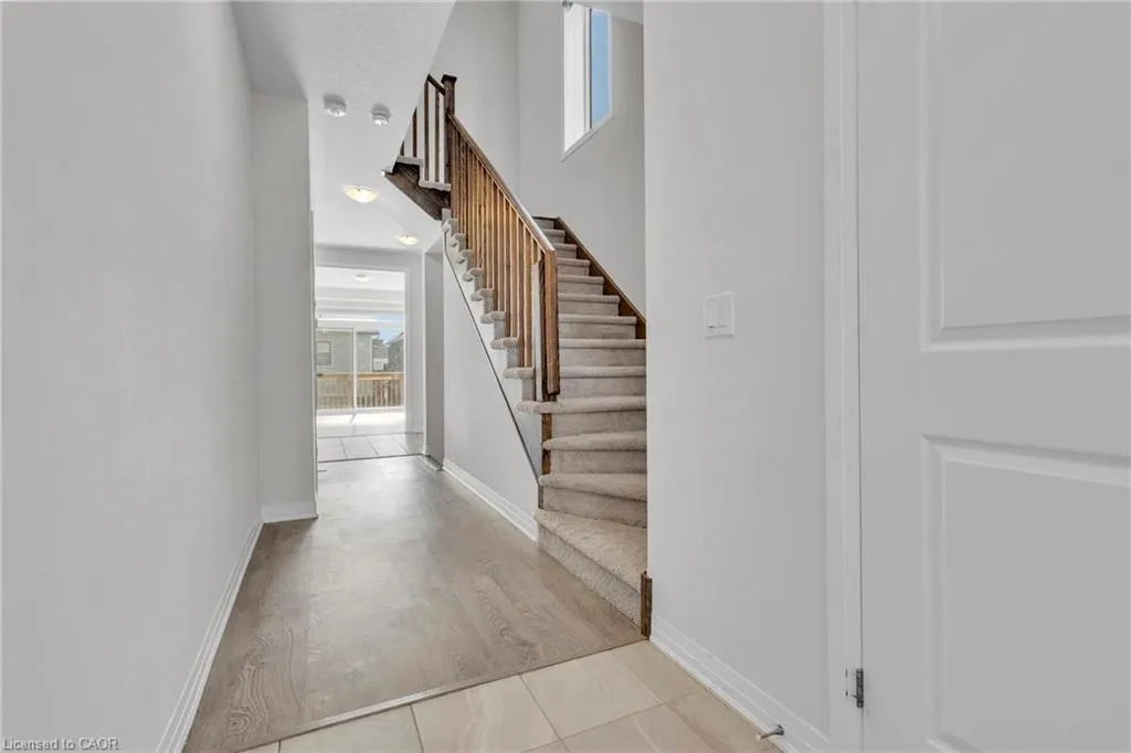 425 Robert Woolner Street Street