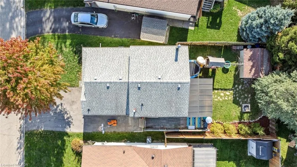 10 Broken Oak Crescent