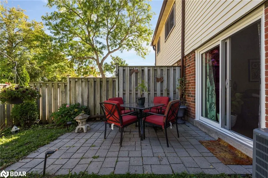 28 Donald Street, #68