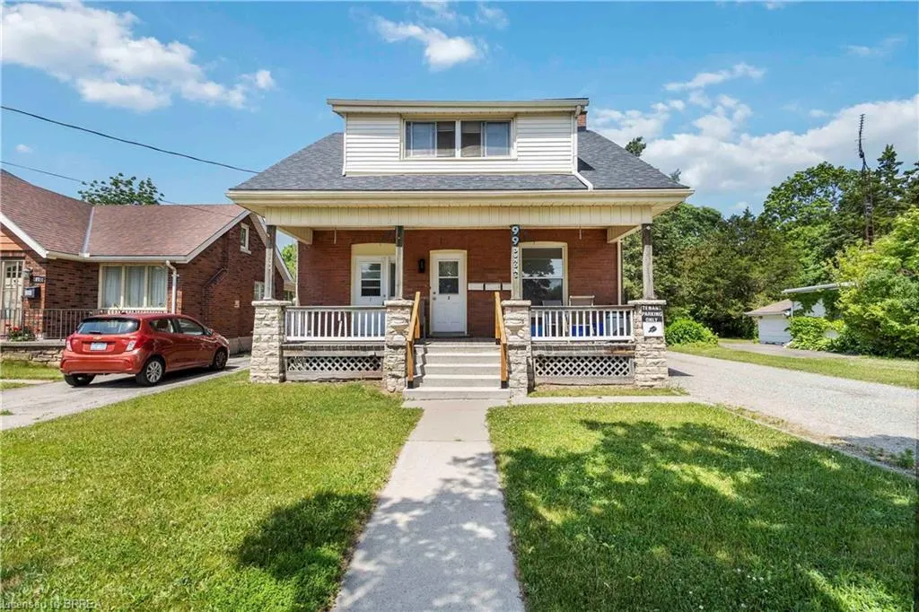 99 Dundas Street