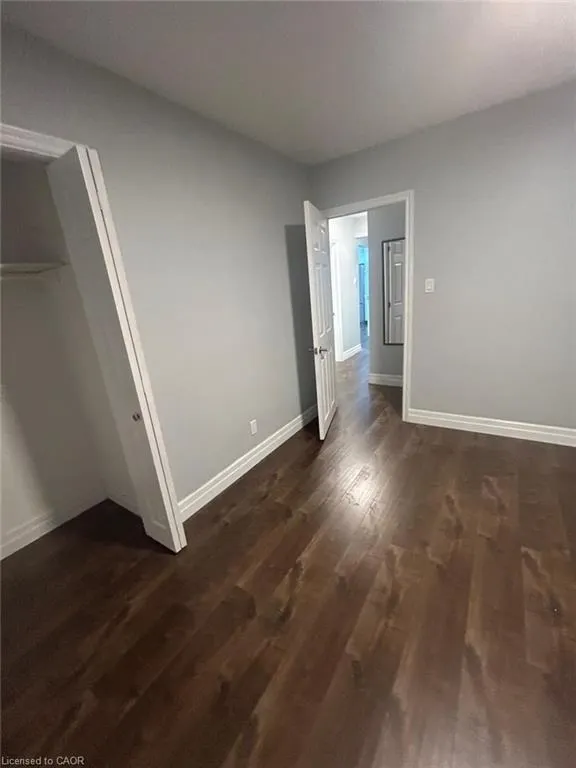 100 Lauris Avenue