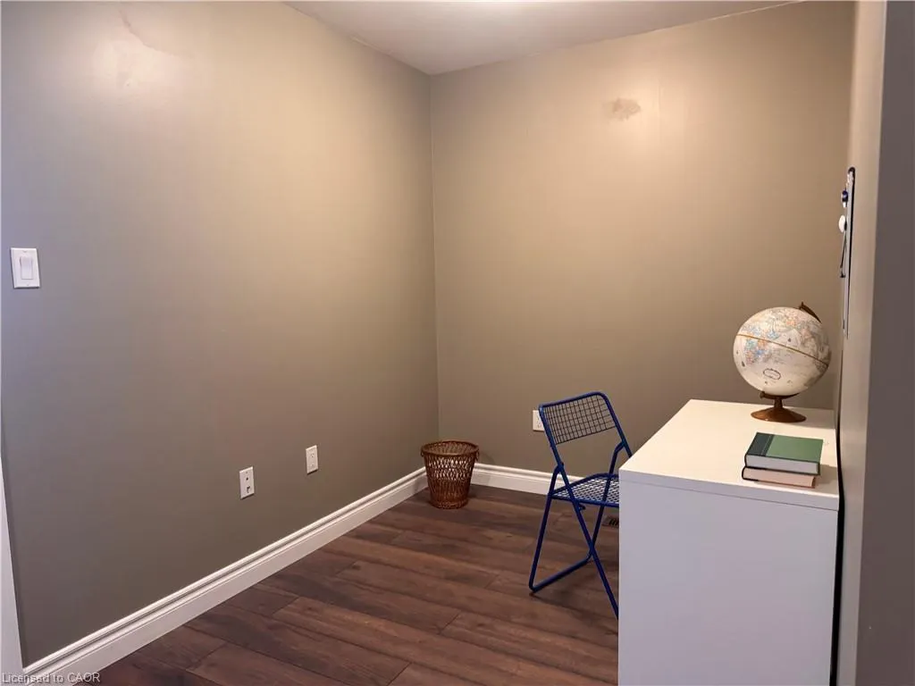 122 Courtland Avenue, #4