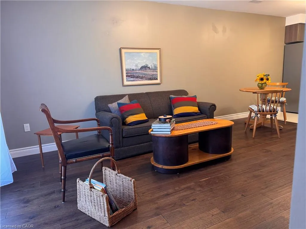 122 Courtland Avenue, #4