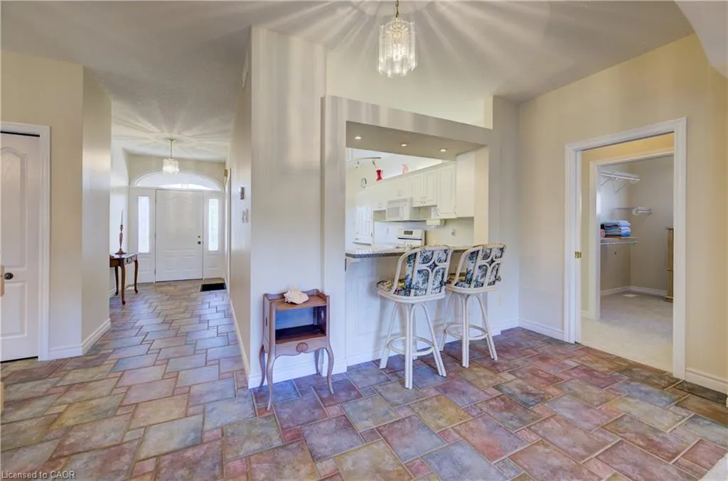 430 Caryndale Drive