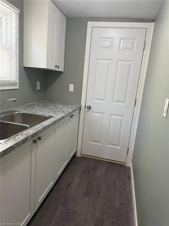 34 Welland Street, #Main