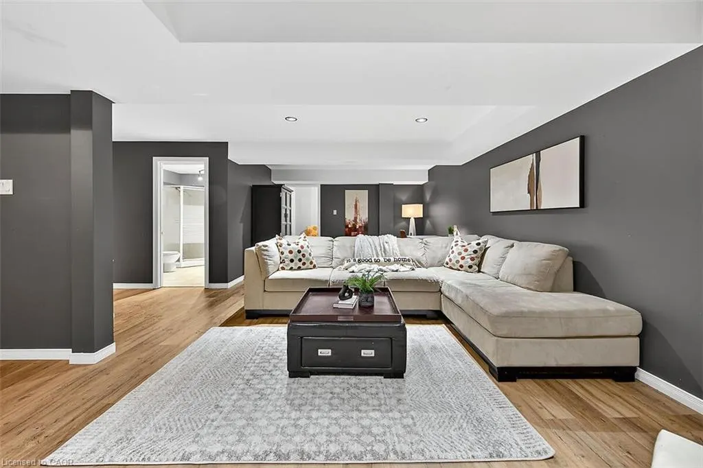 43 Claymore Crescent