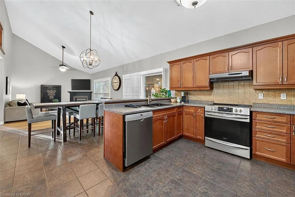 43 Claymore Crescent