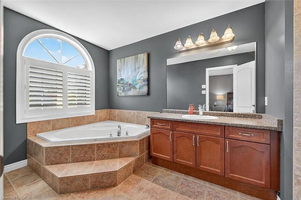 43 Claymore Crescent