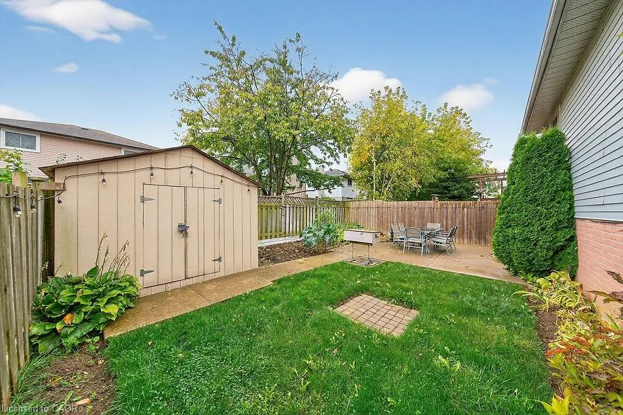 82 Aylmer Crescent