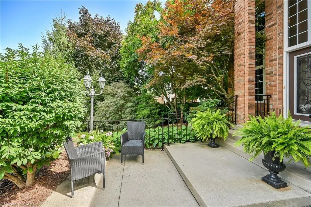 15 Pelham Drive