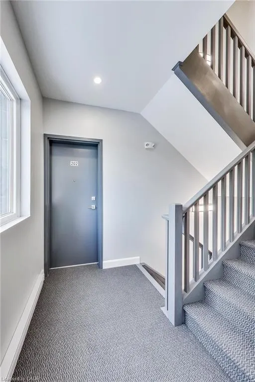 347 Charlton Avenue W, #202
