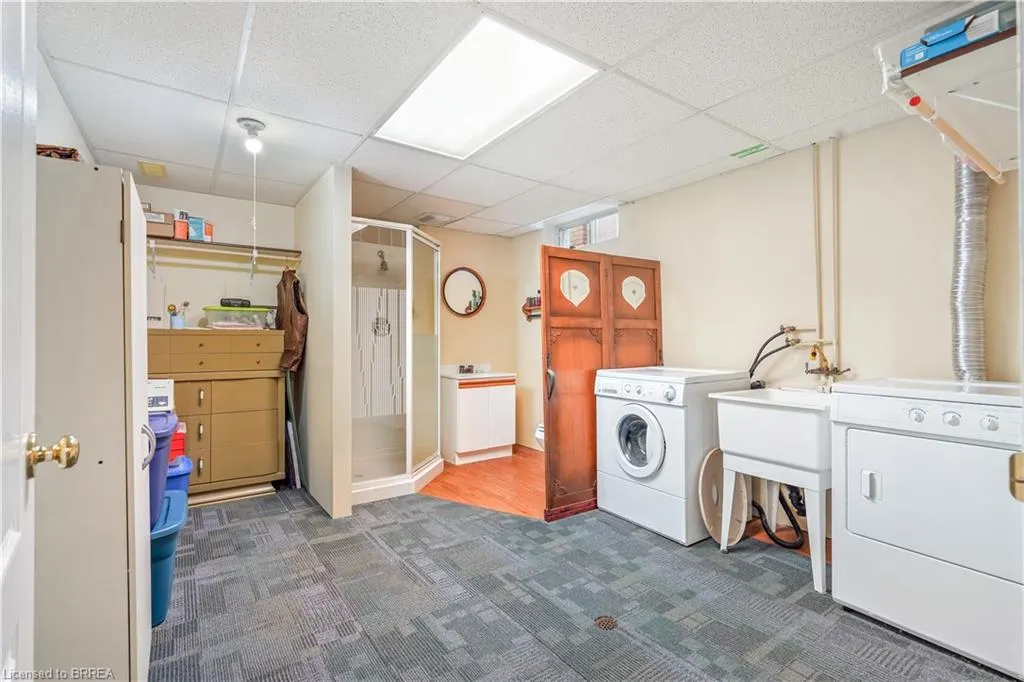 5 Anastasia Crescent