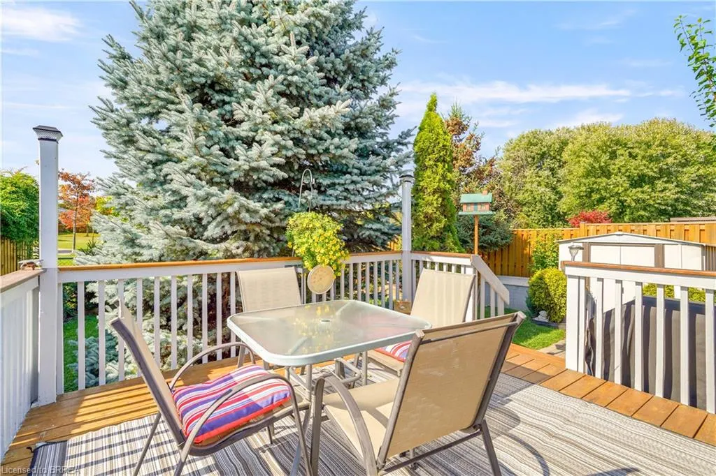 5 Anastasia Crescent