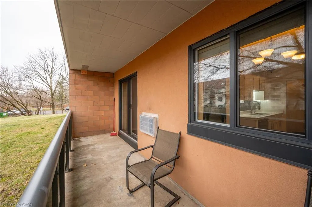 29 West Avenue W, #108