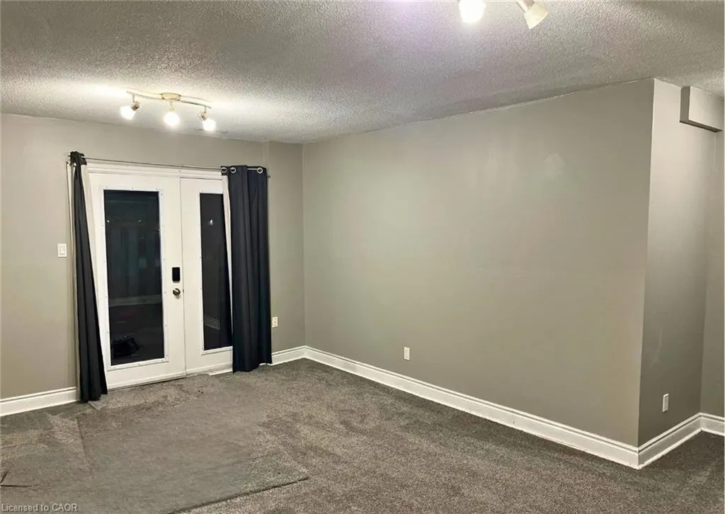 21 Wren Court, #9