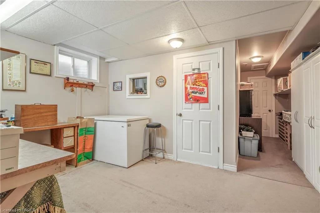 25 Cobden Court, #8