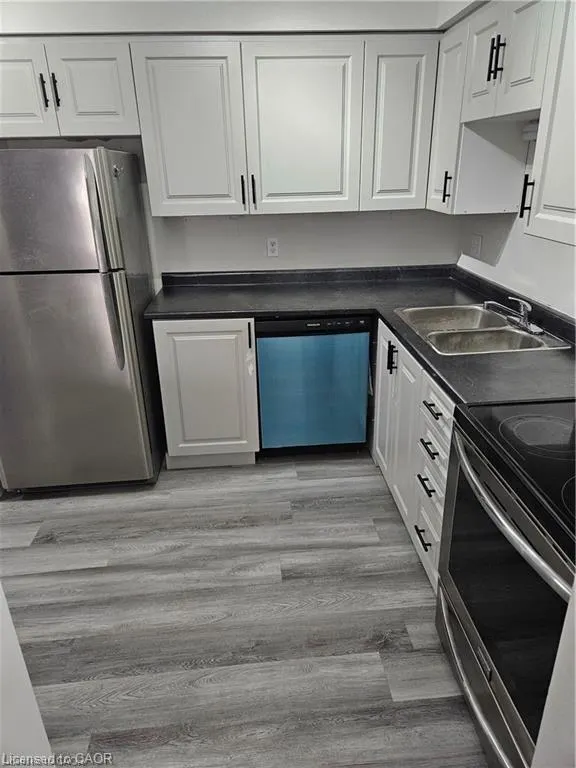 3085 Kingsway Drive, #3