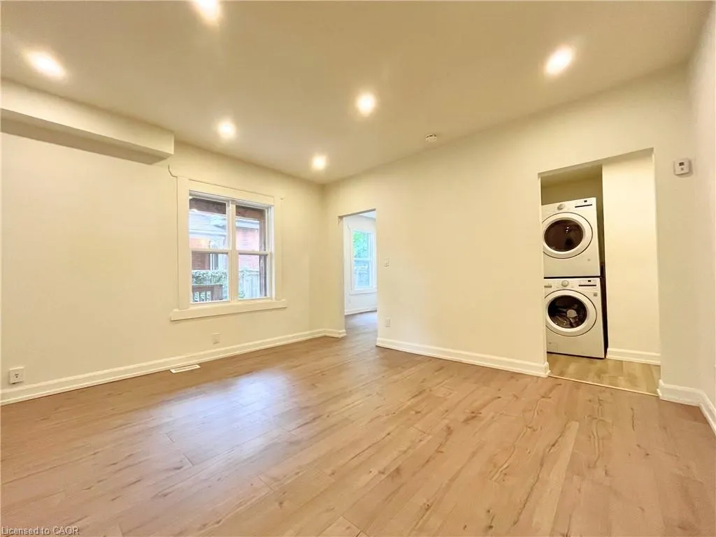 24-26 Cayuga Street, #26a