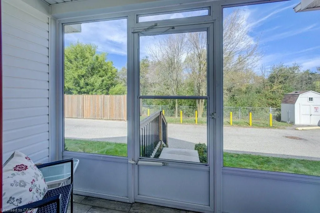 128 Wesley Crescent